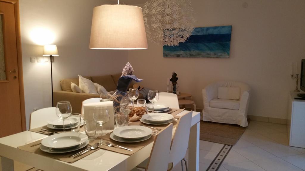 Novi Vinodolski Apartment 客房 照片