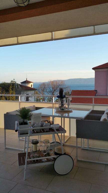 Novi Vinodolski Apartment 客房 照片